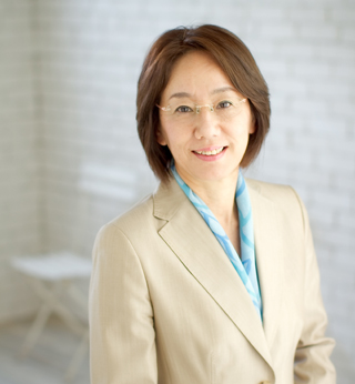 影山　美子